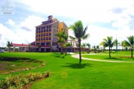 Queen's Island Golf & Resort