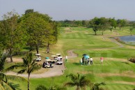 Uniland Golf & Resort