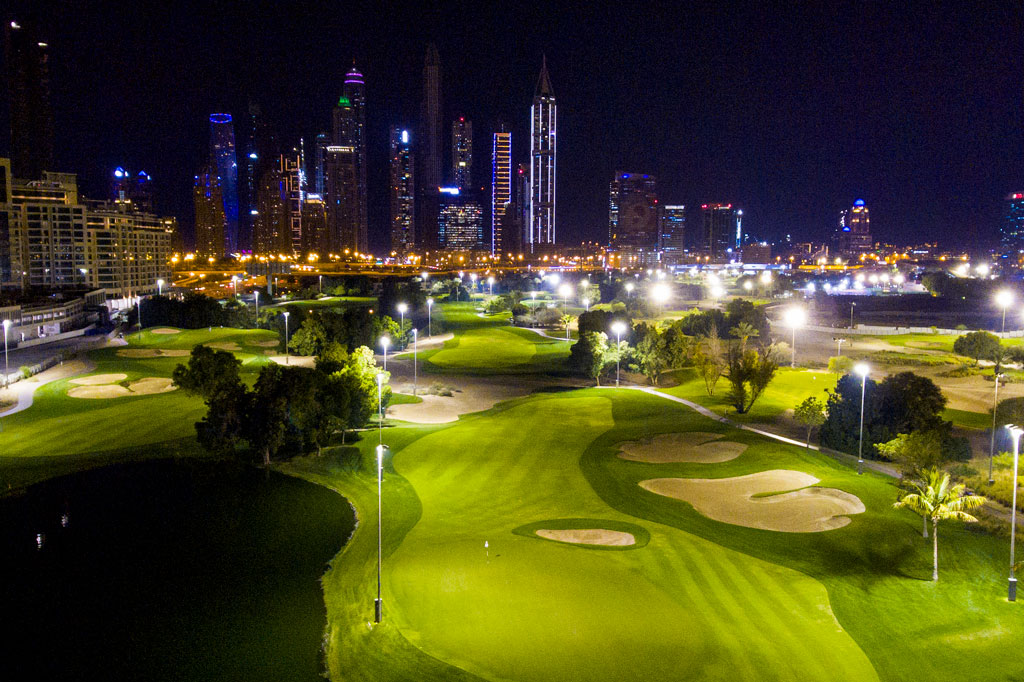 Emirate-Golf-Club-Faldo-3th-Hole-Night.jpg