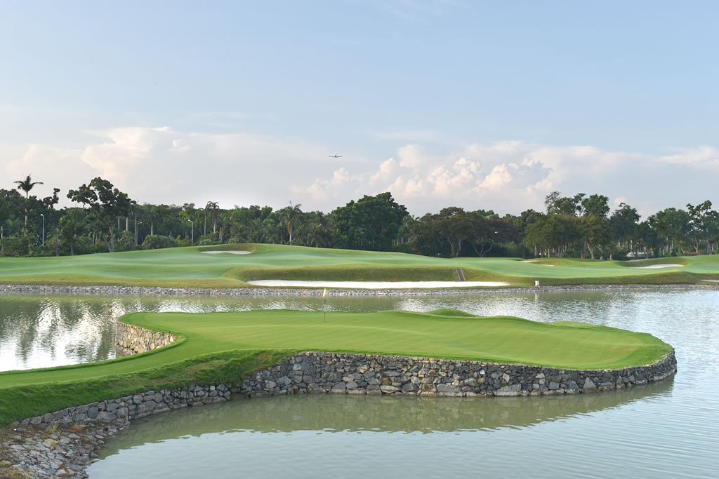 Laguna National Golf Country Club World Classic Course Singapore Golf Course