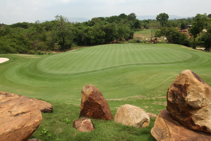 Mountain Creek Golf Resort and Residence photos