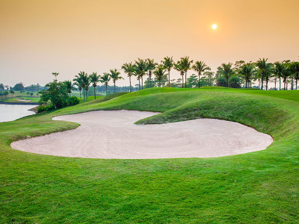 Pattana Golf Club & Resort photos