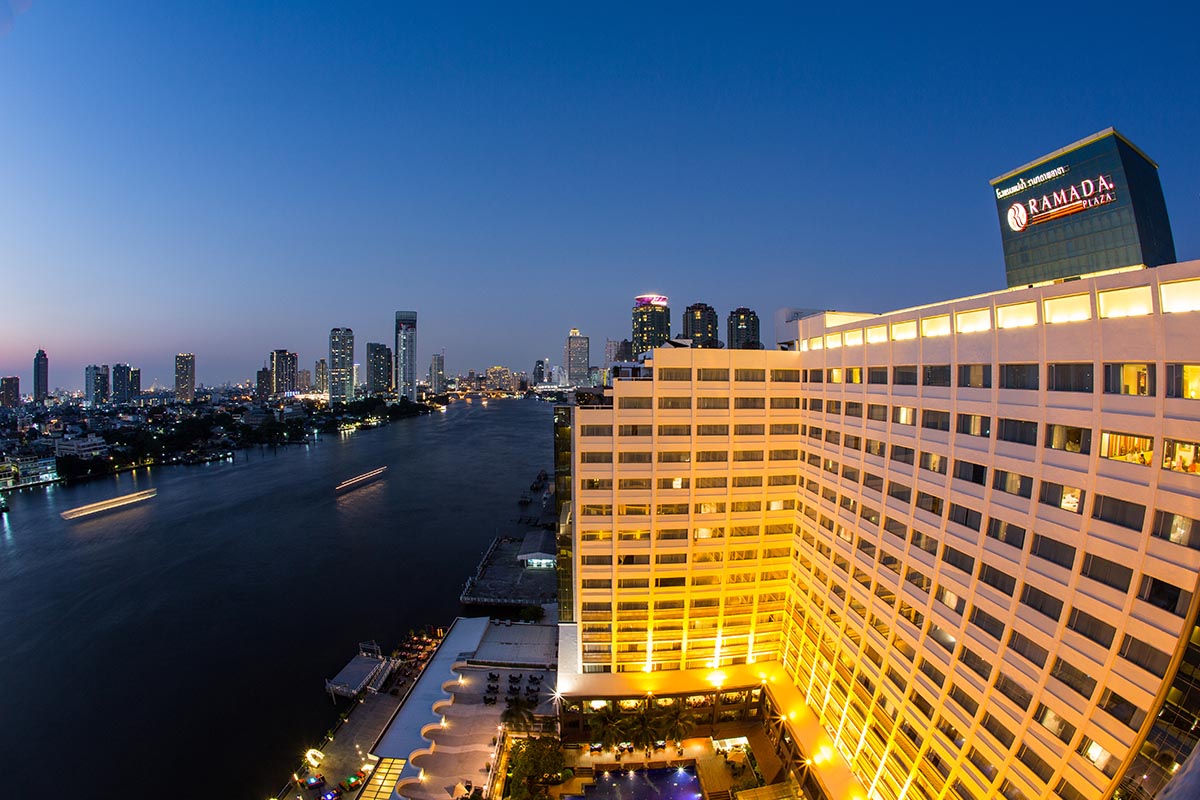 Ramada Plaza by Wyndham Bangkok Menam Riverside Hotel